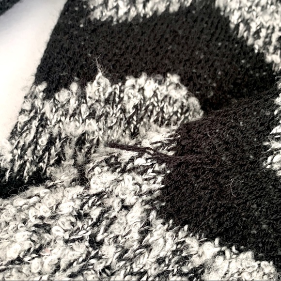 Forever 21 Open Front Knit Cardigan - Picture 14 of 15